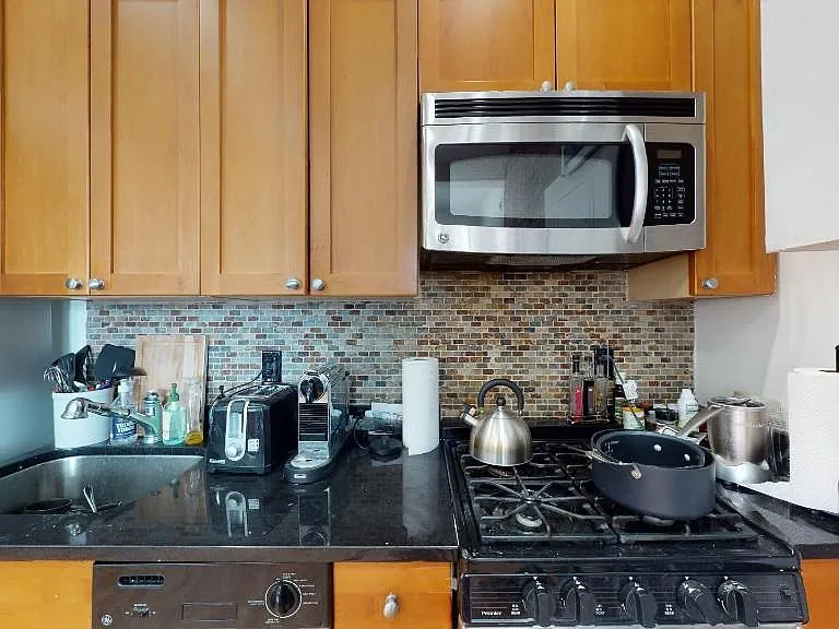 207 2nd Ave #5F — Photo 3