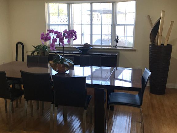5th image of 4522 Saint Clair Ave