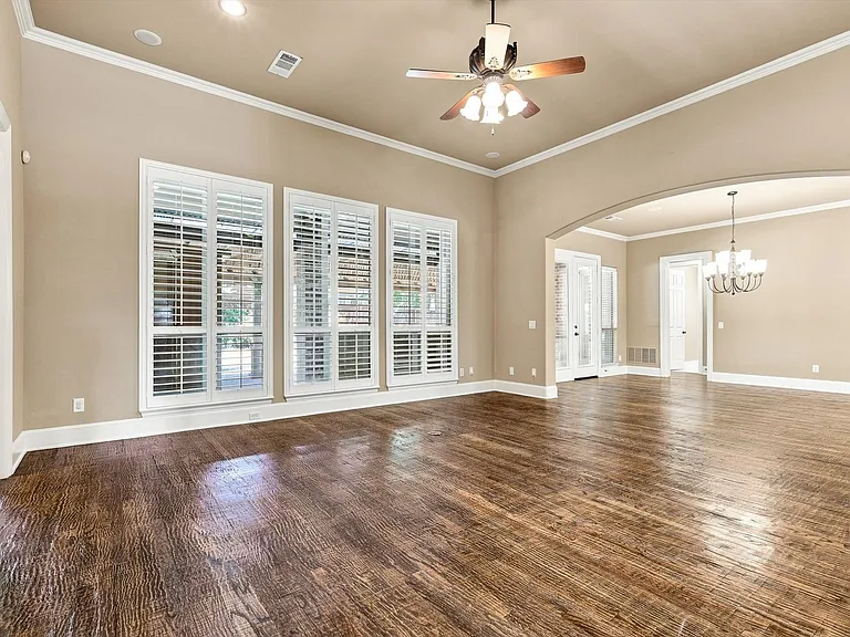 731 Lockridge Rd — Photo 14