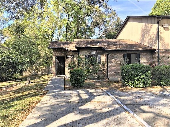 4th image of 1760 Foxhall Cir #1760