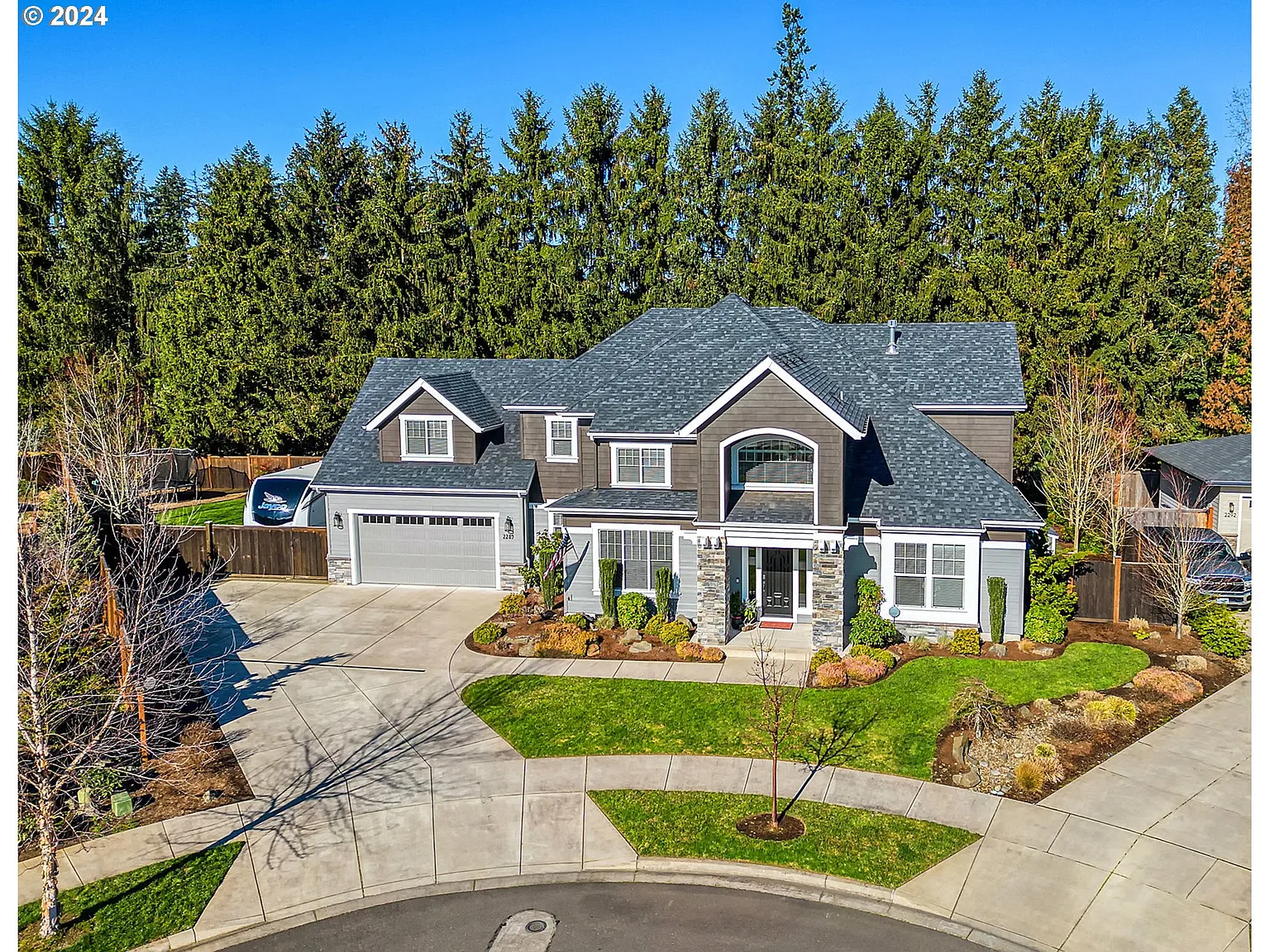 2289 Lathen Way photo 1