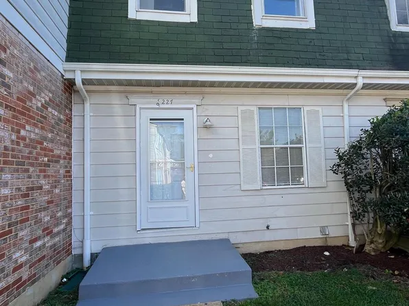 8227 Dunfield Ct, Severn, MD 21144