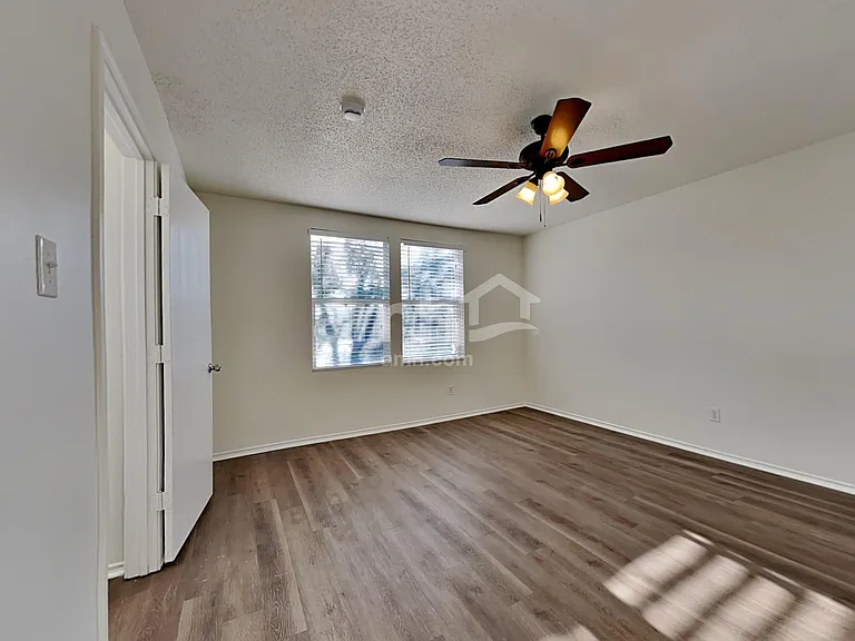 3112 Amber Waves Ln — Photo 13