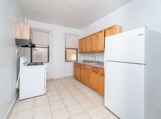 24-05 28th St #1W, Astoria, NY 11102