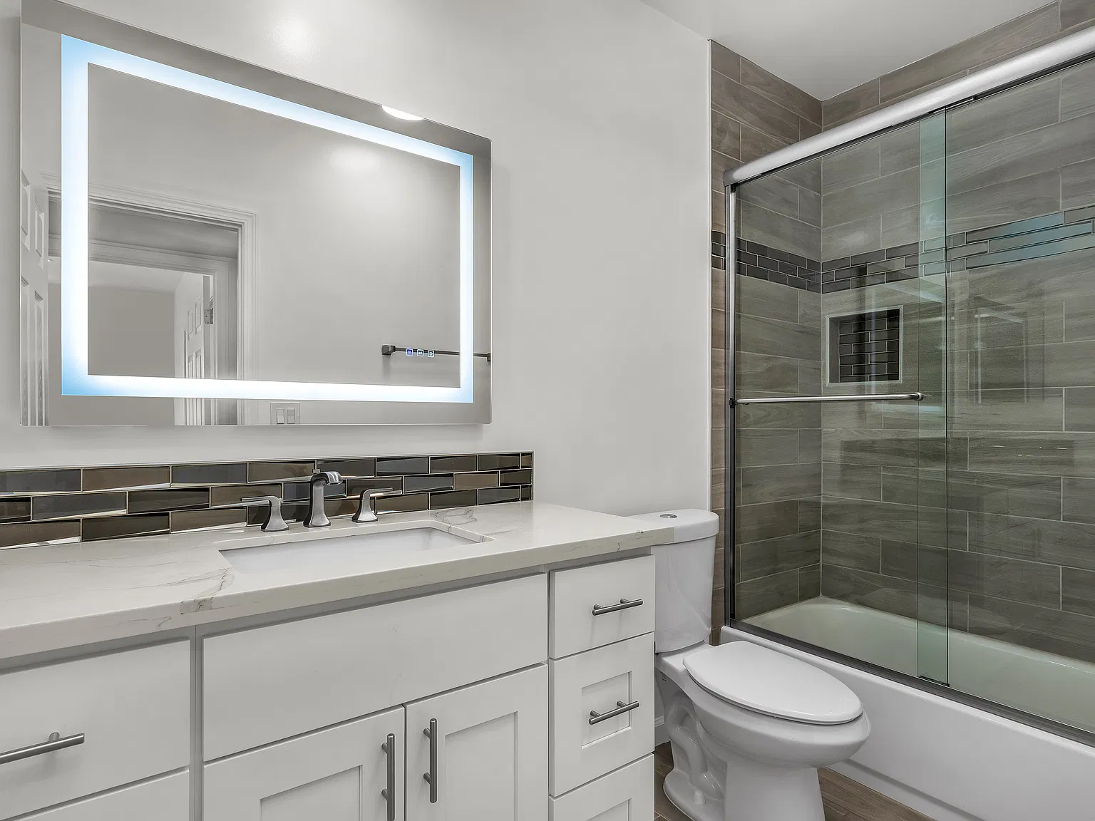 722 Orlando LLC. — Photo 4