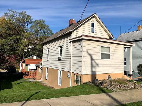 2nd image of 607 Lowry Ave