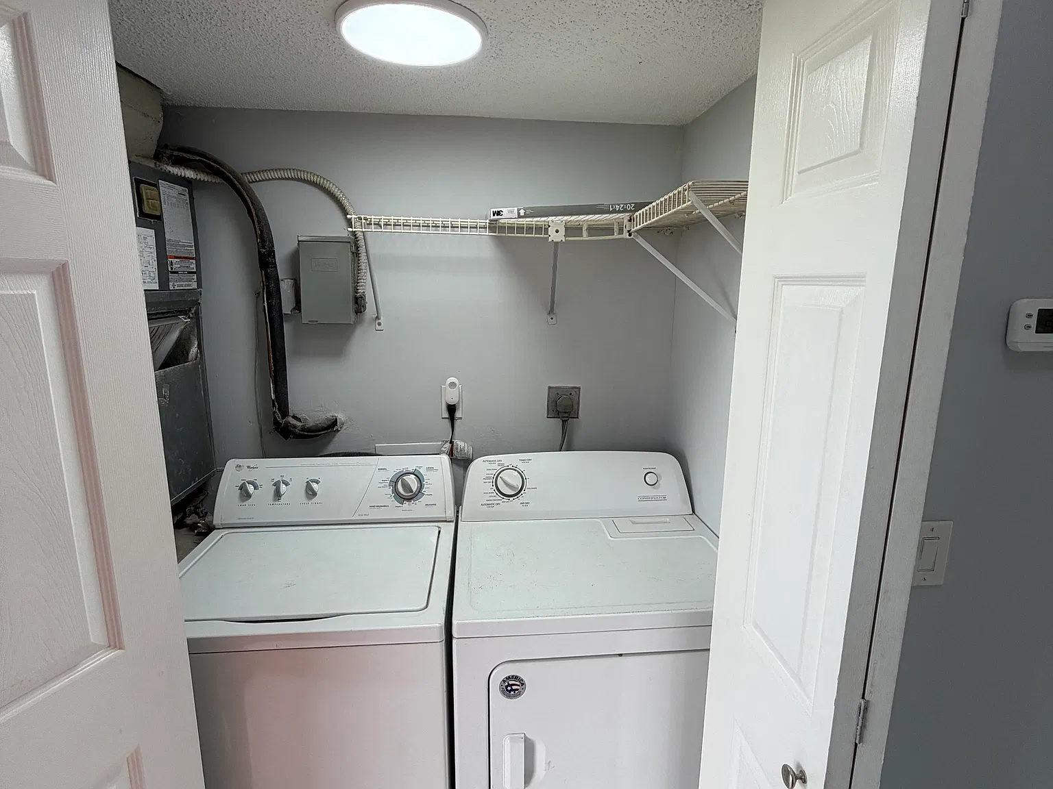 2 bed, 1130 sqft, $2,300 — Photo 3