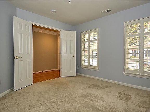 5th image of 331 Casey Ln