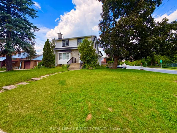 1085 Richard Ave, Ottawa, ON K1H 8C3