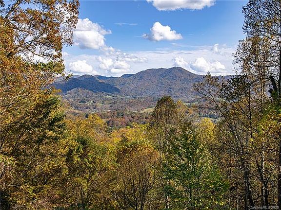 5th image of 142 Bear Vista Trl