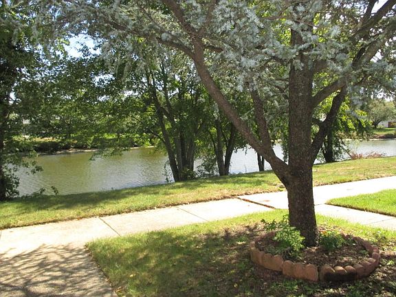 4th image of 328D Coventry Ct #328D