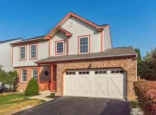 1830 Westbrook Village Dr, Columbus, OH 43228