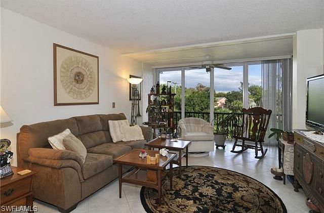 2nd image of 1084 Forest Lakes Dr APT 303