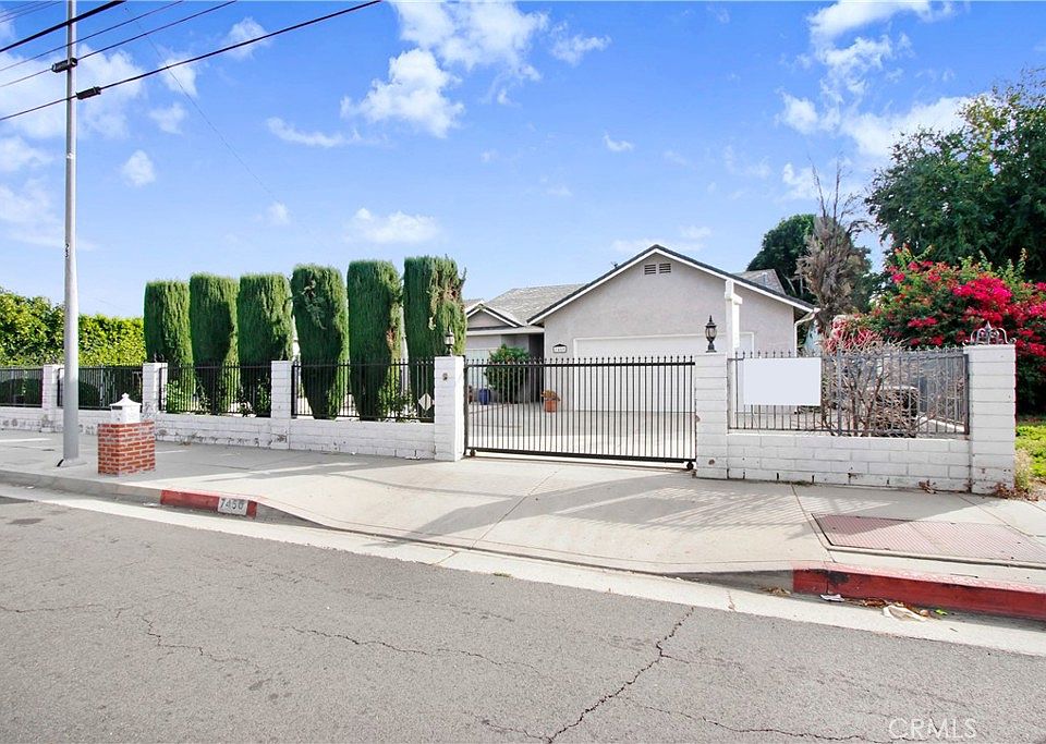 1st image of 7450 Balboa Blvd