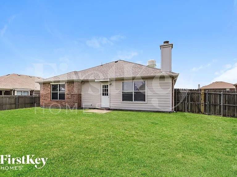 1600 Shady Shores Dr — Photo 18
