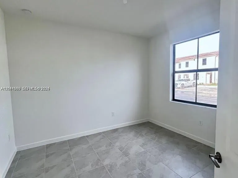 23251 SW 128th Ave — Photo 18