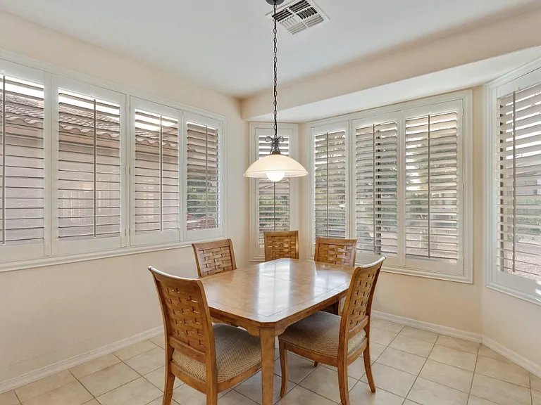4581 E Mia Ln — Photo 9
