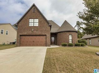 1088 Kerry Dr, Calera, AL 35040