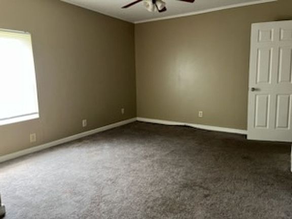 5th image of 416 W Tennessee Ave