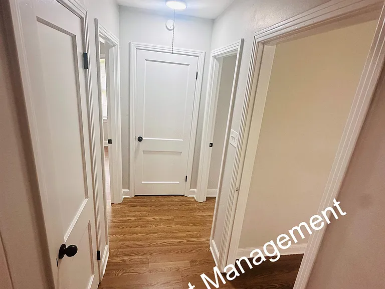 4678 Lynn Rd — Photo 5