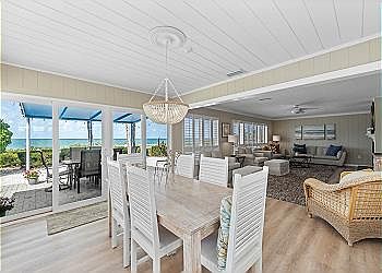 4th image of 3341 Gulf Of Mexico Dr