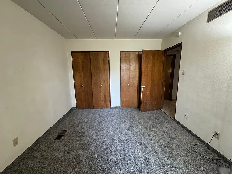 1406 Bass Ave — Photo 7