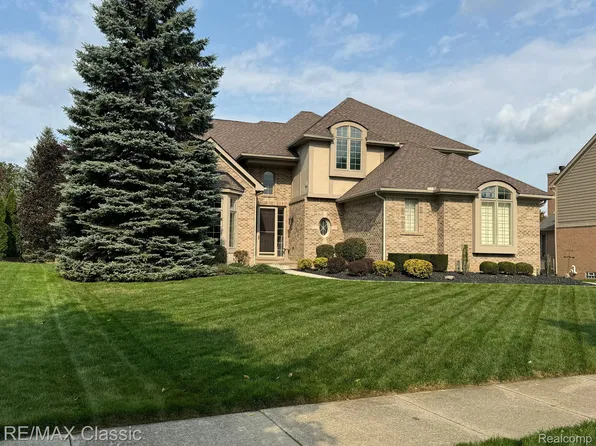 11809 Chandler Dr, Plymouth, MI 48170