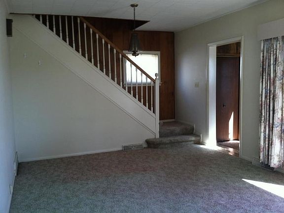 2nd image of 1238 Edgewater Blvd