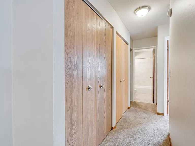 Moore Lake Apartments — Photo 42
