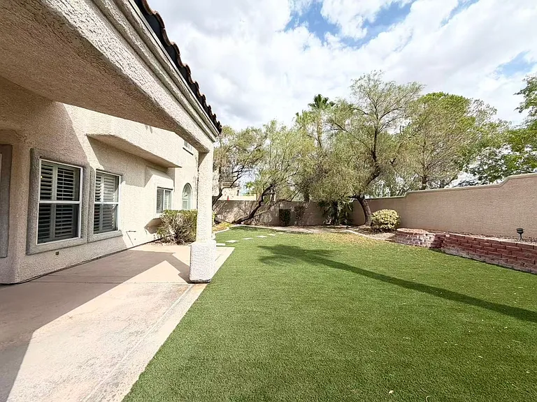11257 Playa Caribe Ave — Photo 19