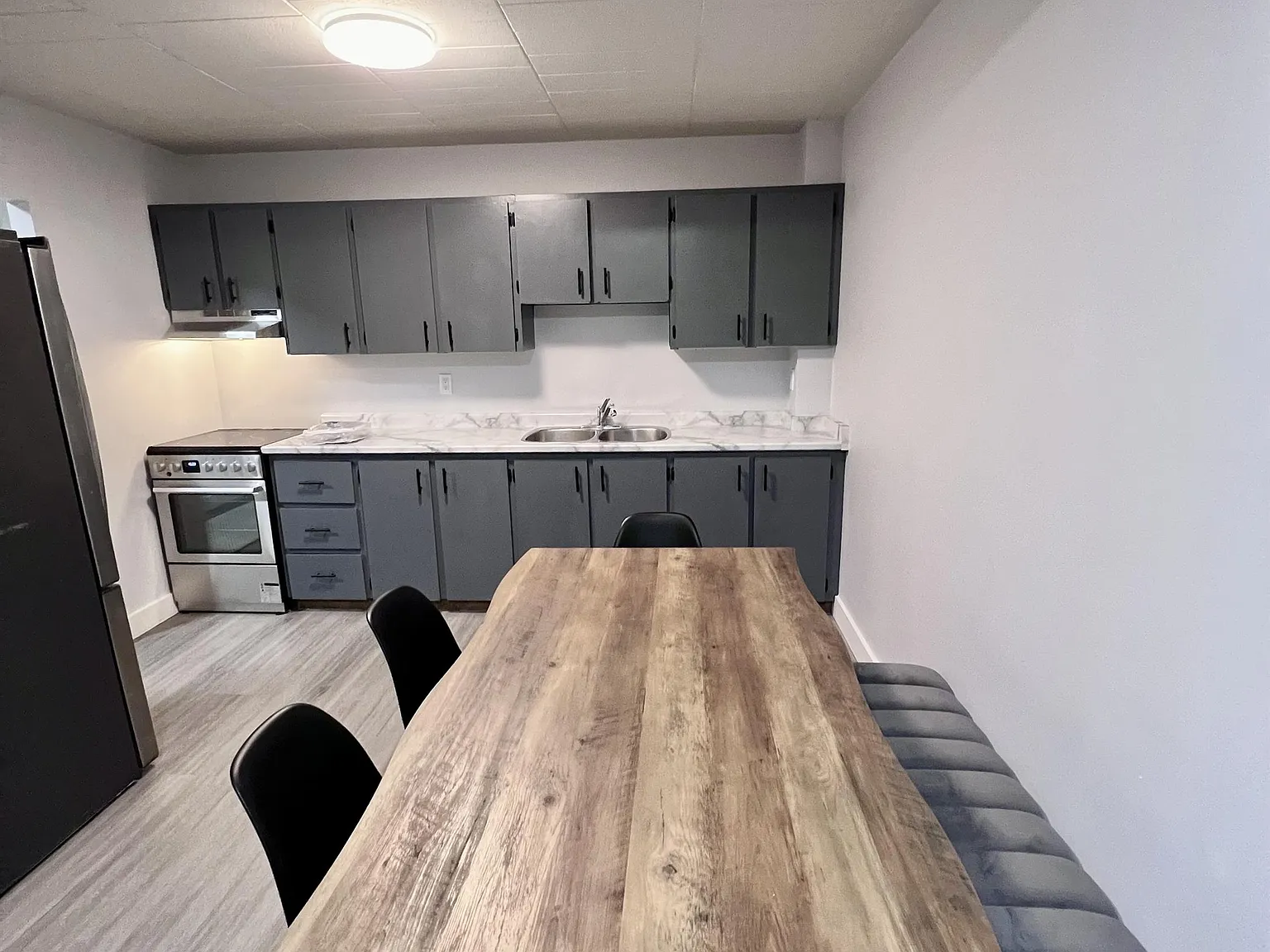 1 bed, 650 sqft, $1,356 — Photo 4