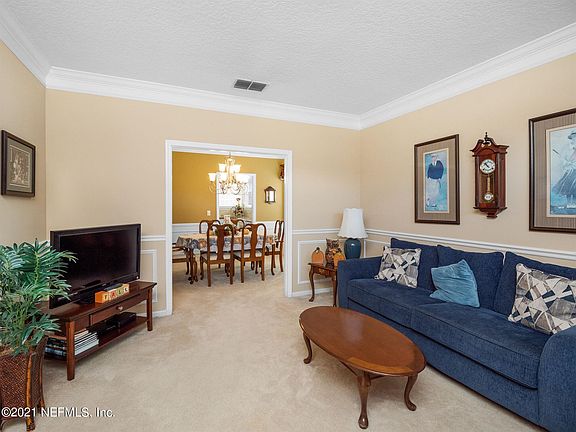 5th image of 105 Bouganvilla Dr