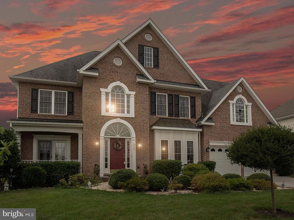 1st image of 114 Chardonnay Dr