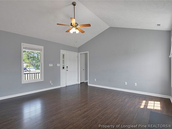 4th image of 117 Dolores Ct