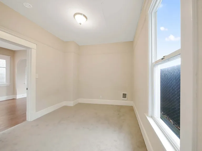3615 Colby Ave — Photo 11