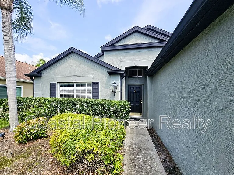 4521 Gulfwinds Dr — Photo 3