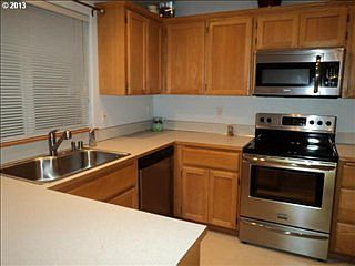2nd image of 101 NE 148th St