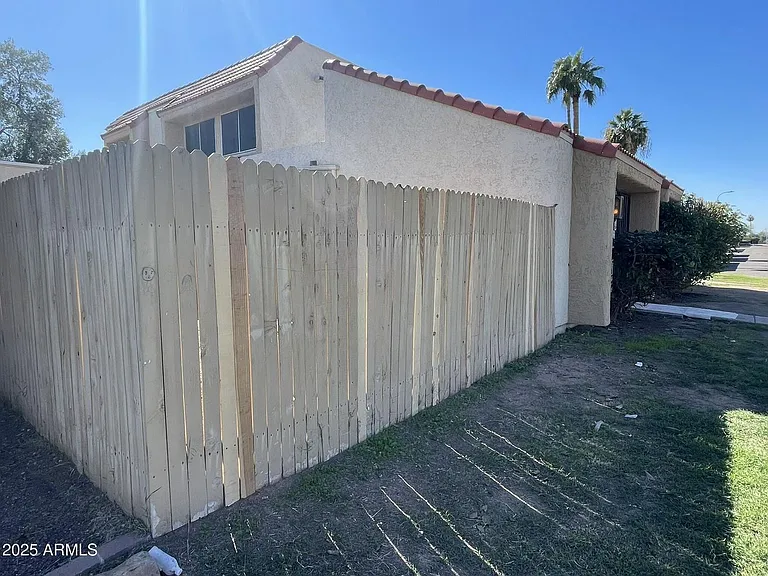 6316 N 47th Ave — Photo 11