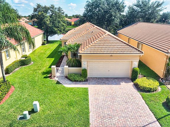 3rd image of 7221 Cataluna Circle E