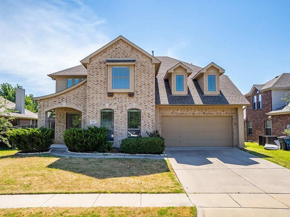 1st image of 2413 Thunderbrook Dr
