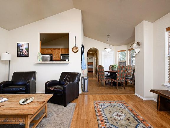 3rd image of 774 N River Rock Dr