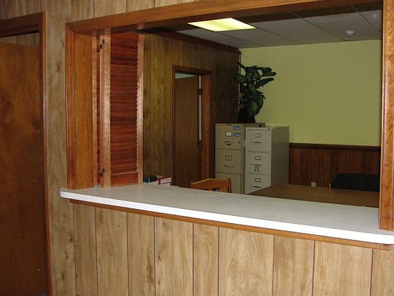 5th image of 1013 Roanoke Ave