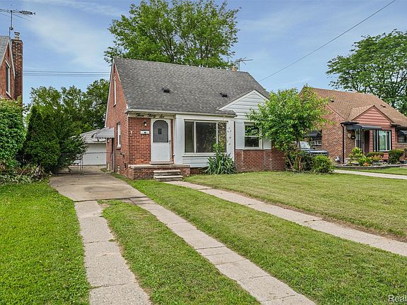 3rd image of 336 Sherbourne St
