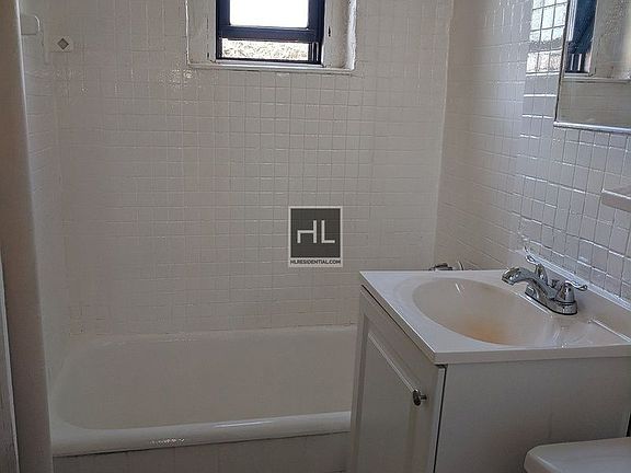 3rd image of 2168 35th St APT 3C