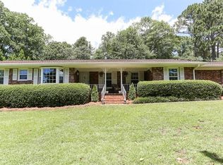 235 Elaine Dr, Roswell, GA 30075