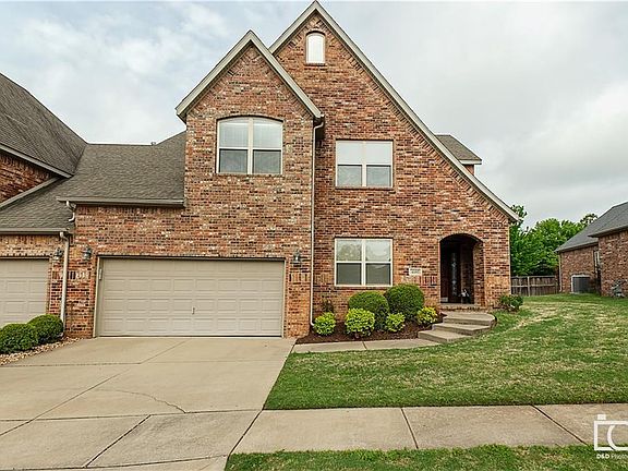 2nd image of 4107 N Meadow View Dr