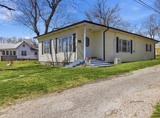 406 W Wishart Street, Monett, MO 65708