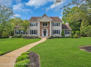 18 Coventry Dr, Ocean, NJ 07712