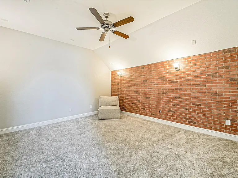 9507 Carson Ln — Photo 33
