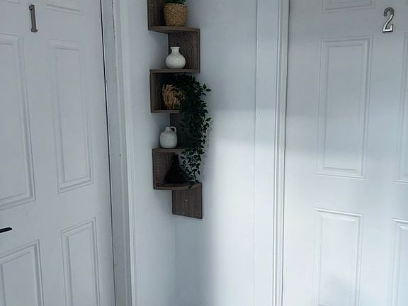 3rd image of 119 Columbus Pl